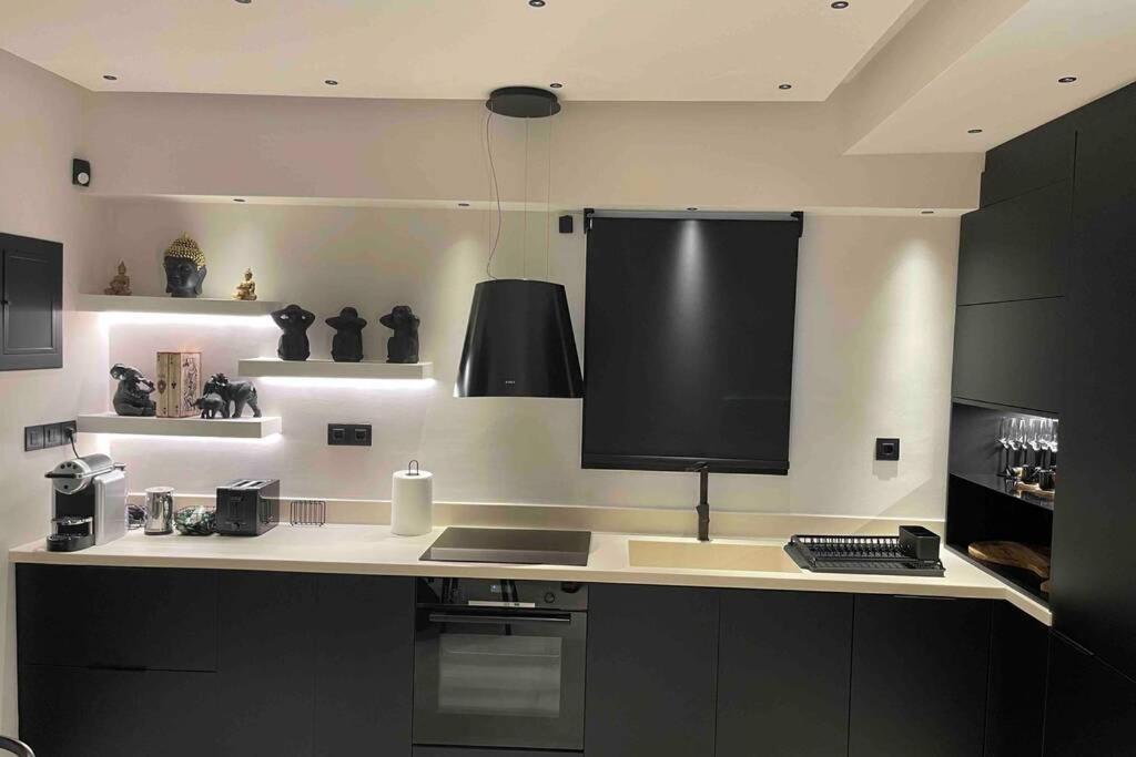 Kalivia Thorikou Lagonisi Luxury Appartment By The Sea 1 المظهر الخارجي الصورة
